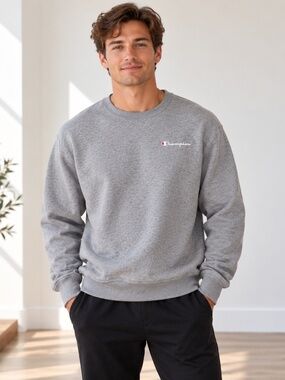 Champion Men’s Small Gray Crewneck Sweatshirt Embroidered Script Logo Y2K
